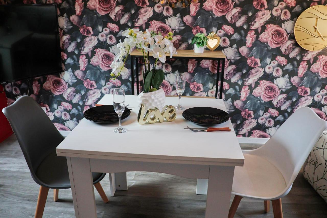 Apartment Romantic Eve - Proche Gare - Netflix - Wifi Amiens