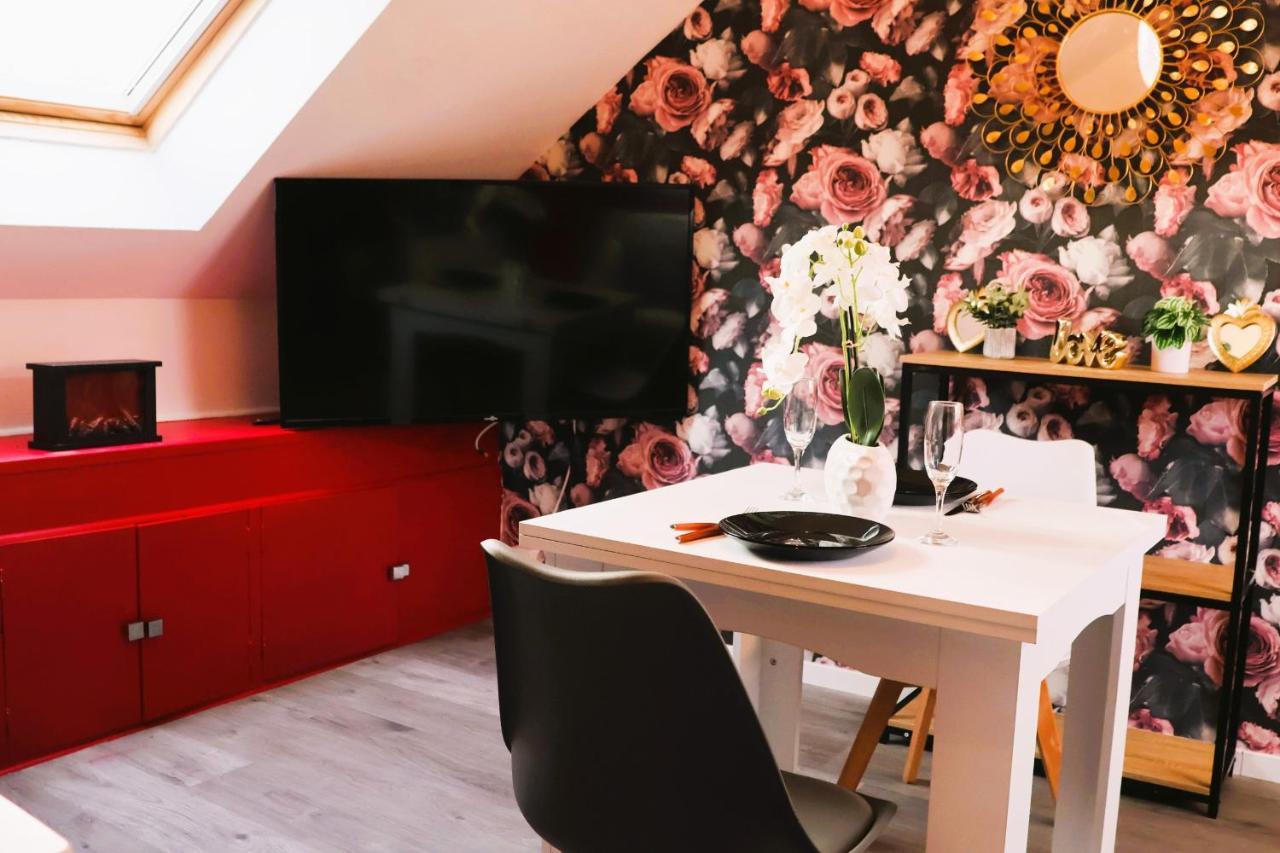 Apartment Romantic Eve - Proche Gare - Netflix - Wifi Amiens